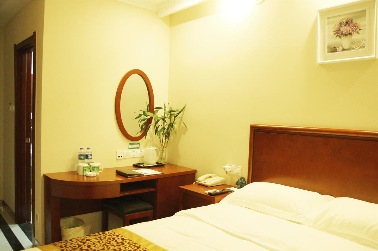 Greentree Alliance Jiangxi Nanchang Honggutan Middle Fenghuang Avenue Hotel Zewnętrze zdjęcie